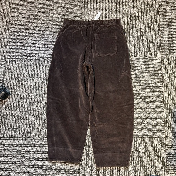 lululemon Dark Brown Espresso Relaxed MidRise Pull-On Corduroy Pants Size M 8-10 - Picture 3 of 6